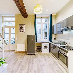  Appartement The Montesquieu Loft - Spacious 6 People - Saxe Gambetta