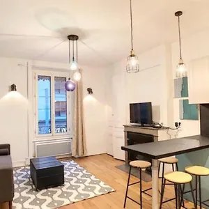  Appartement Le Jean Mace-charmant 2 Pers- Universites