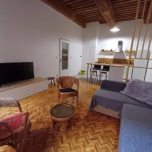 Apartment Old Town - Vieux -50 M2 Flat, Lyon